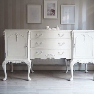 Vintage Carved Sideboard – Classic White Finish